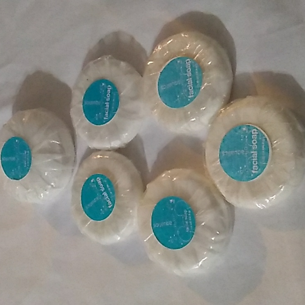 Disney Aquatics 5 Facial Bars Soap + 1 Bath Soap New